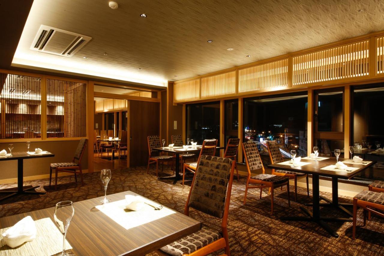 The Shiroyama Terrace Tsuyama Villa Екстериор снимка